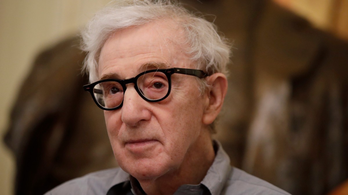 , Ronan Farrow Just Helped ‘Catch and Kill’ Woody’s Allen Memoir, Saubio Making Wealth