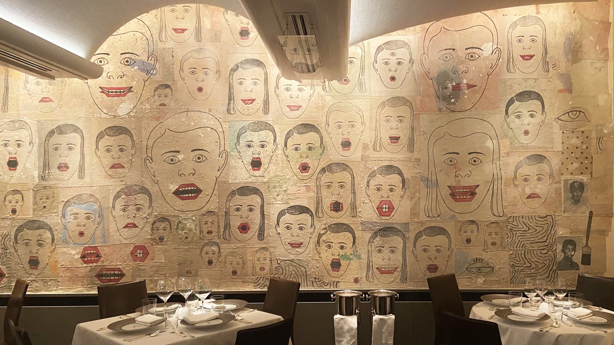 Six Of Manhattan S Best Bar Murals As I Chomp At The Bit To Return To Them Garage
