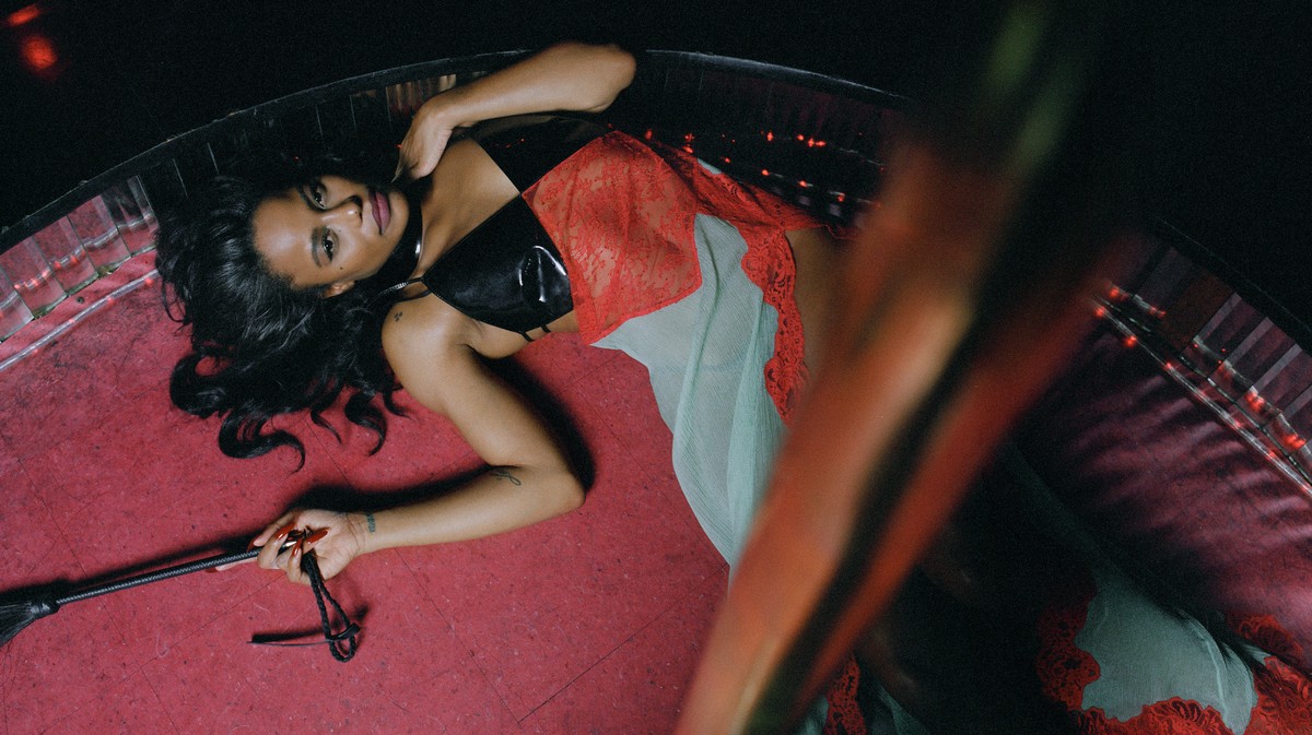 "Okay Listen Up." Zola's Taylour Paige Answers the GARAGE