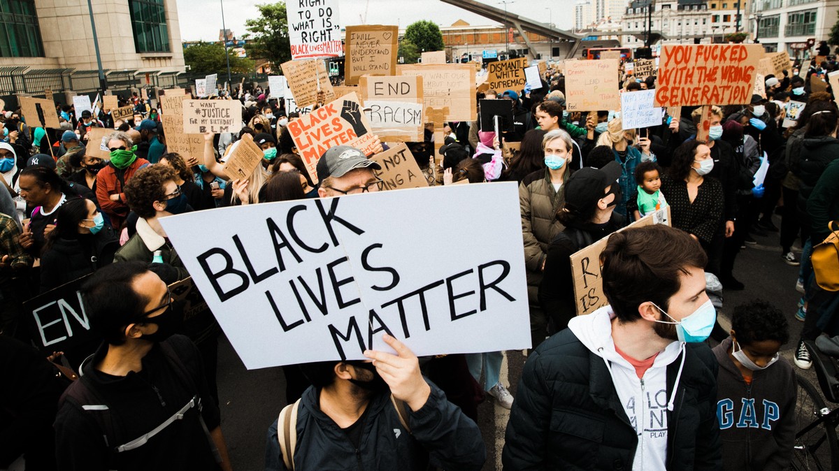 Dear White People, Here's How to Respectfully Join a Black Lives Matter ...