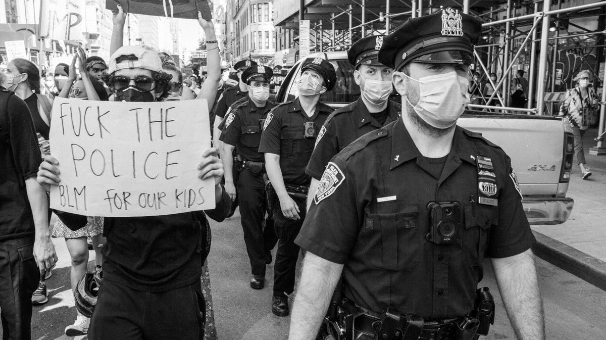 Heres What You Need To Know About Defunding The Police 