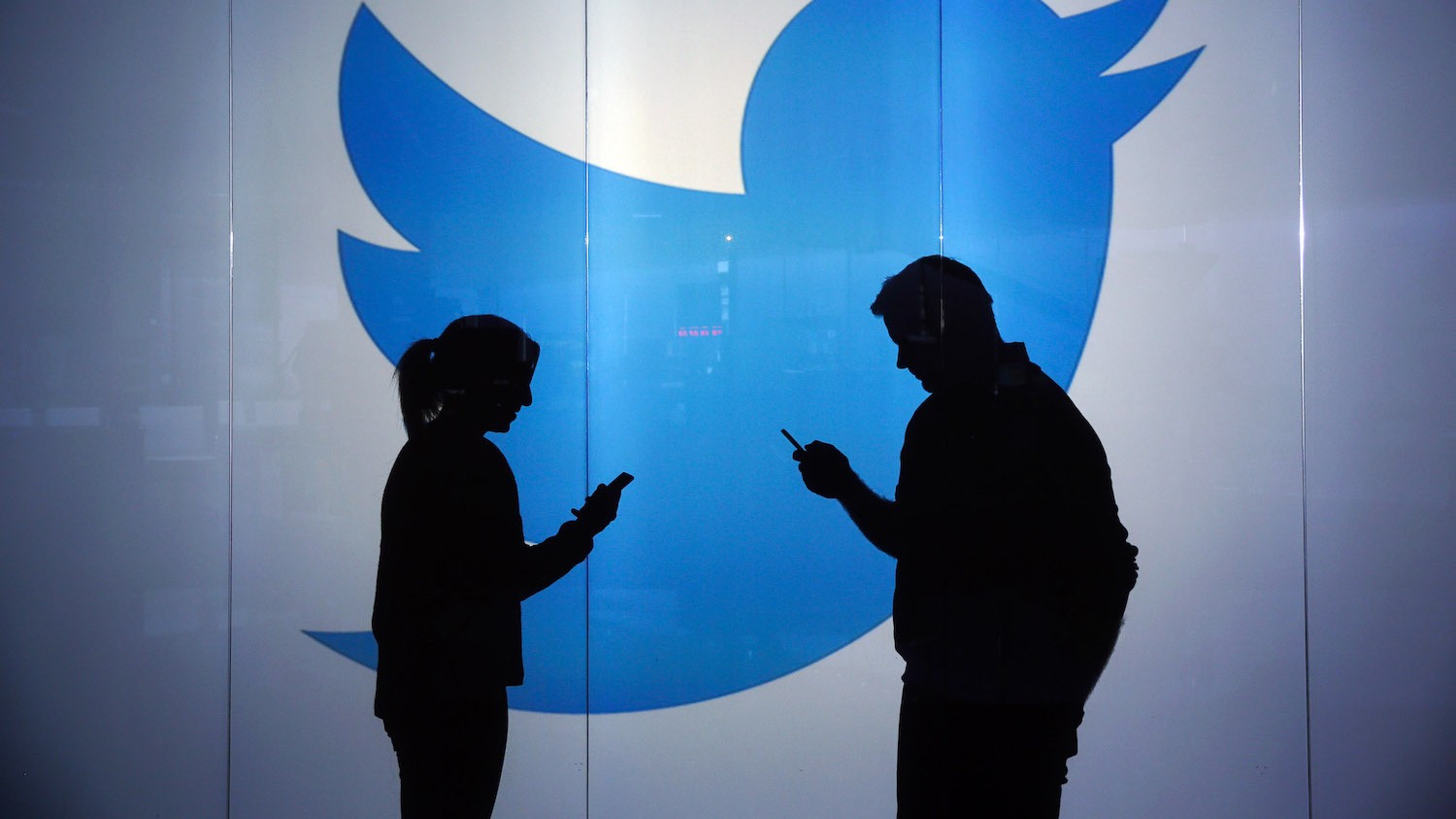 Hackers Convinced Twitter Employee To Help Them Hijack Accounts