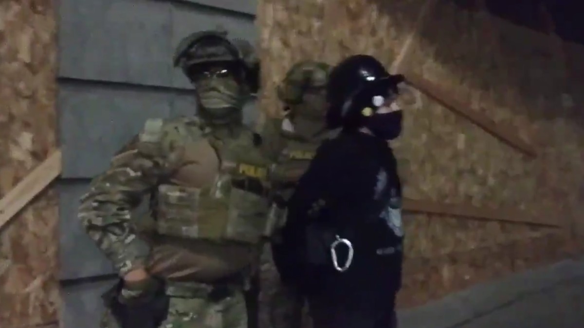 , Trump Sent Cops to Portland and They’re ‘Kidnapping People off the Streets’, Saubio Making Wealth