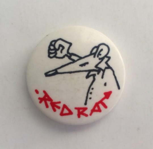 Moving the needle: the punk badges that defined the 1970s music