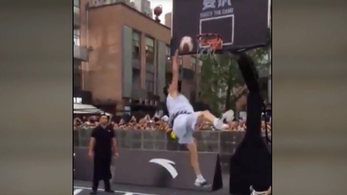 klay thompson dunk